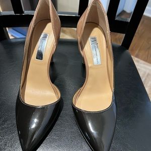 Used I.N.C heels in size 6 women